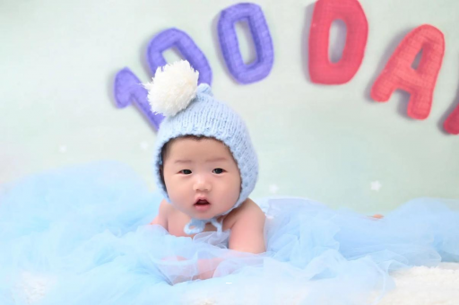 诸城宝宝喜欢搓脚